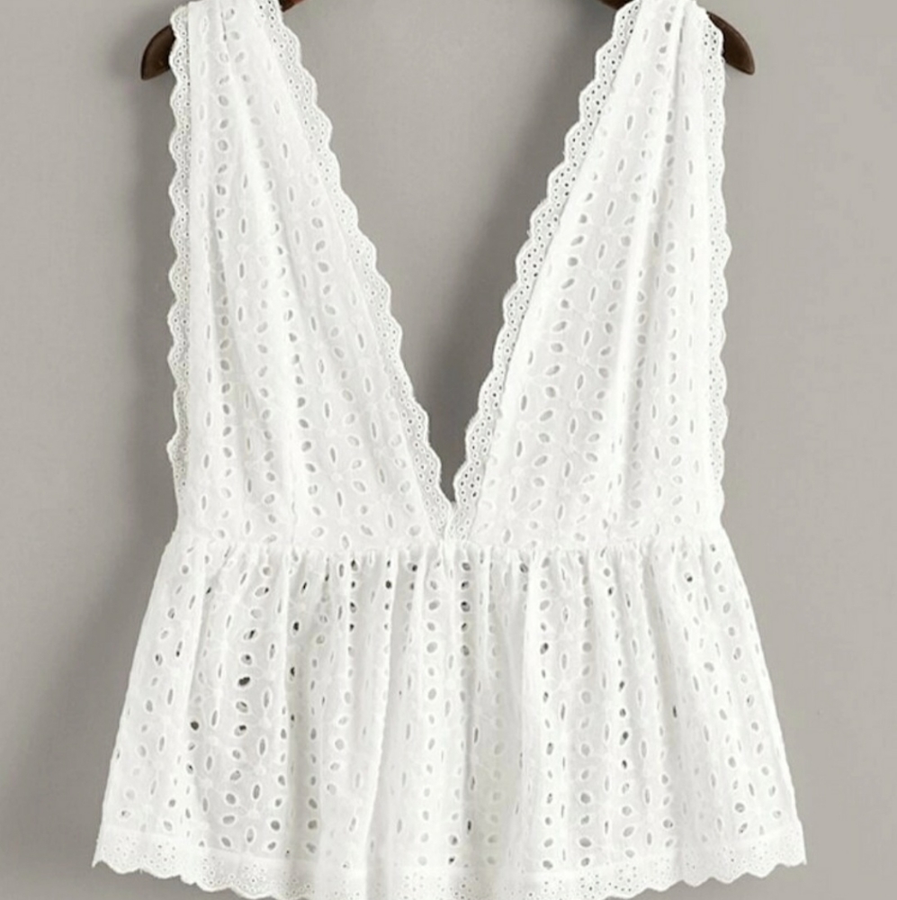 Deep V - backless top